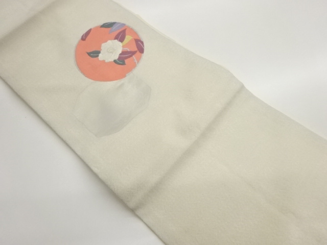 椿に蝶・変わり花輪・色紙模様織出し名古屋帯